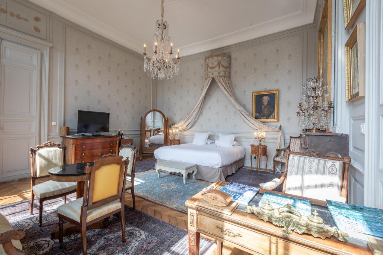 L'Hotel De Panette, Un Exceptionnel Chateau En Coeur De Ville 博格斯 外观 照片