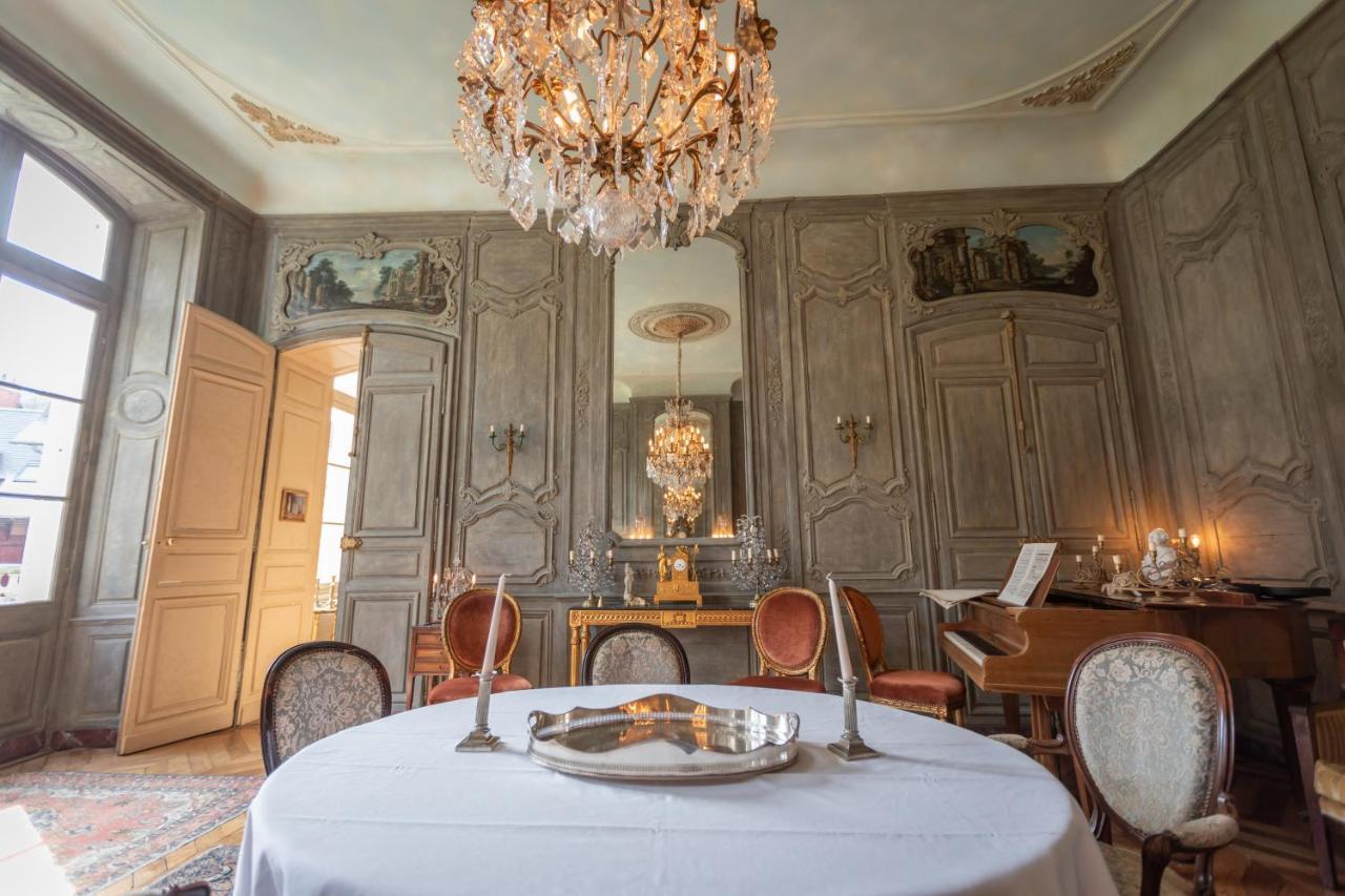L'Hotel De Panette, Un Exceptionnel Chateau En Coeur De Ville 博格斯 外观 照片