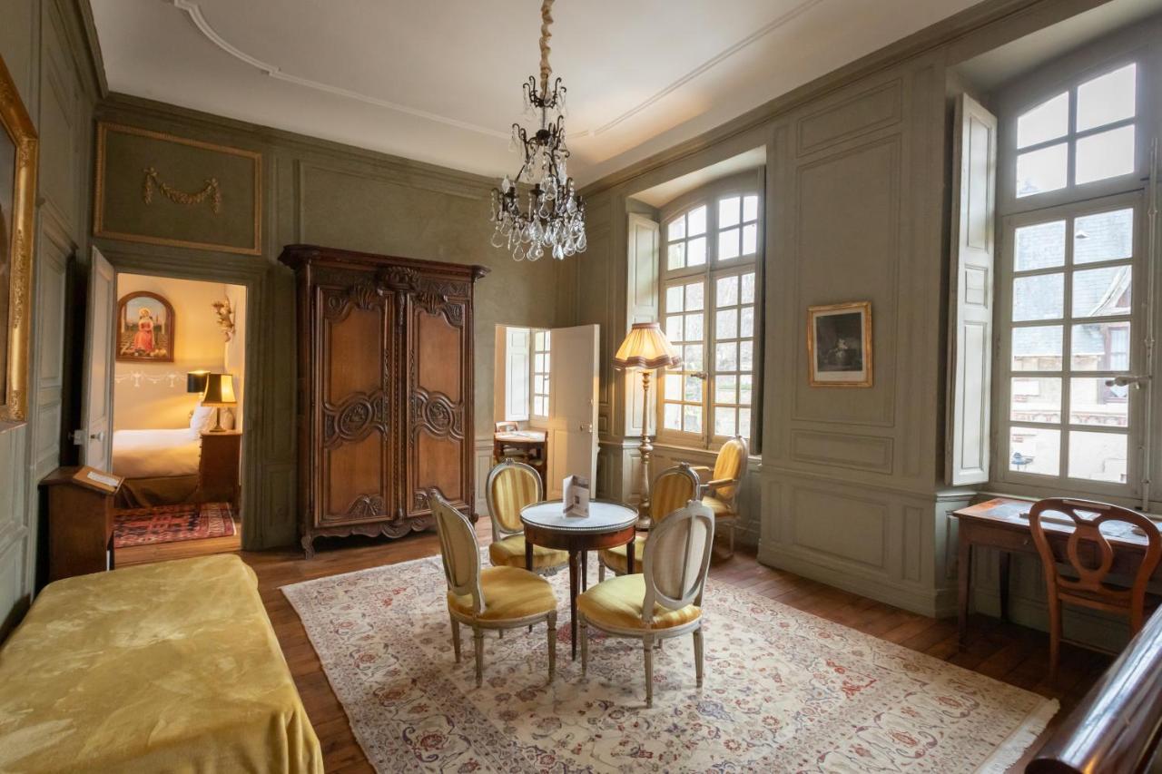 L'Hotel De Panette, Un Exceptionnel Chateau En Coeur De Ville 博格斯 外观 照片