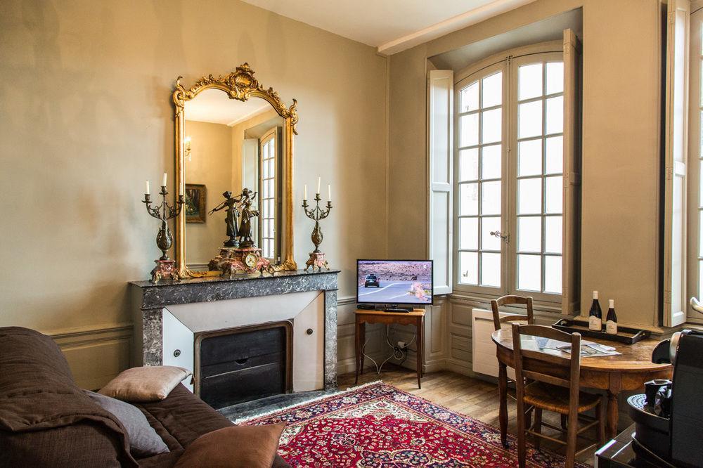 L'Hotel De Panette, Un Exceptionnel Chateau En Coeur De Ville 博格斯 外观 照片